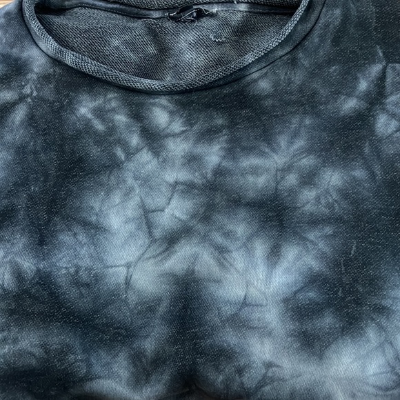 Pol Cropped Tie Dyed Sweater Size Large - Picture 7 of 8